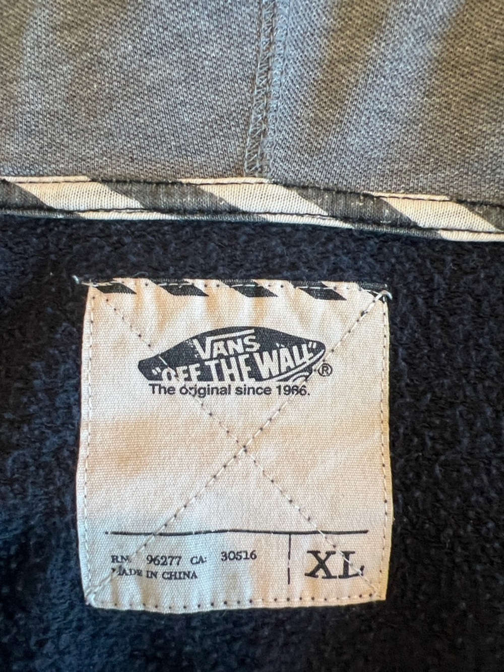 Vans Men's Gray front zip up sweatshirt with hood - Picture 2 of 3